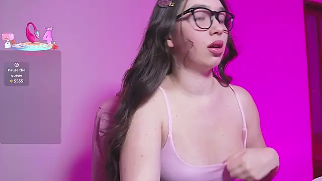 Arianahot777 online show from 8, 3, 2026