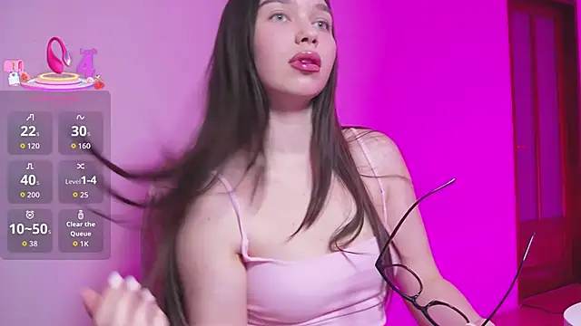 Arianahot777 online show from 23, 4, 2026