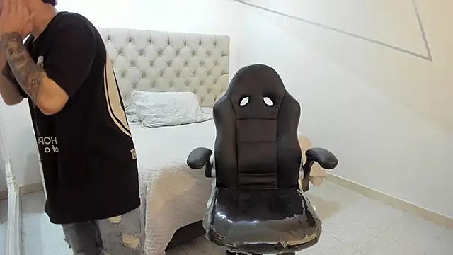 JhoanLeandro online show from 11, 10, 2025