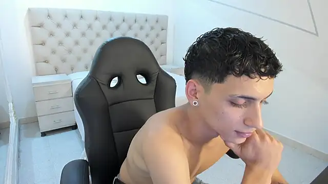 JhoanLeandro online show from 15, 10, 2025