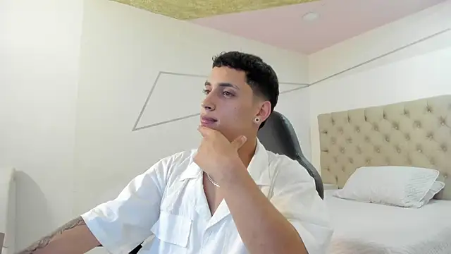 JhoanLeandro online show from 14, 9, 2025