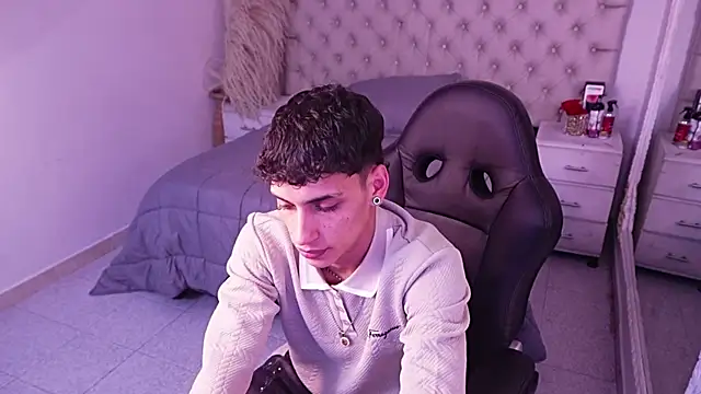 JhoanLeandro online show from 14, 4, 2026