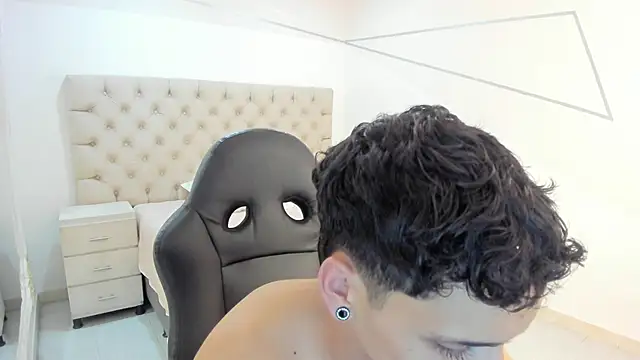 JhoanLeandro online show from 27, 10, 2025