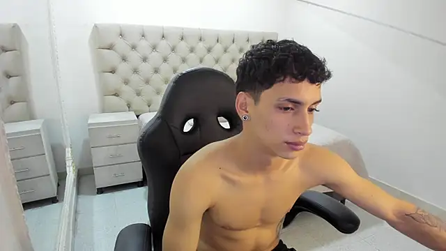 JhoanLeandro online show from 30, 10, 2025