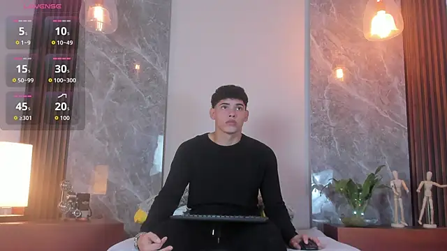 Justin mack online show from 11, 10, 2025