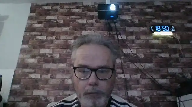 Snapshot of maturecouple2025 chatting on 30, 1, 2025 maturecouple2025 online show from 30, 1, 2025