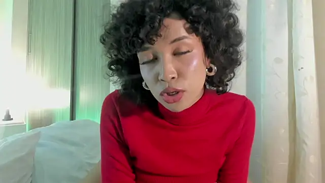 leahaltomm online show from 2, 3, 2025