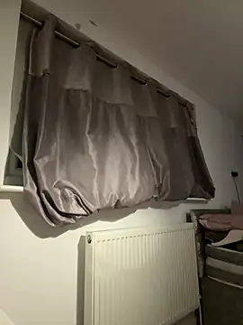 BambixoxUK online show from 15, 2, 2025