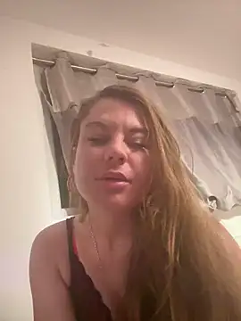 BambixoxUK online show from 31, 1, 2025