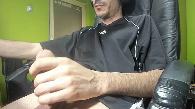 BigCumShoot online show from 10, 4, 2026