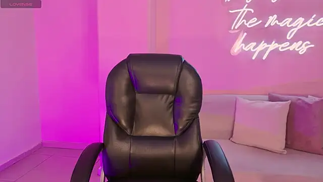 AmaiaHaywood online show from 11, 11, 2025