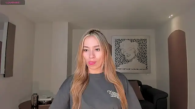 AmaiaHaywood online show from 11, 1, 2026