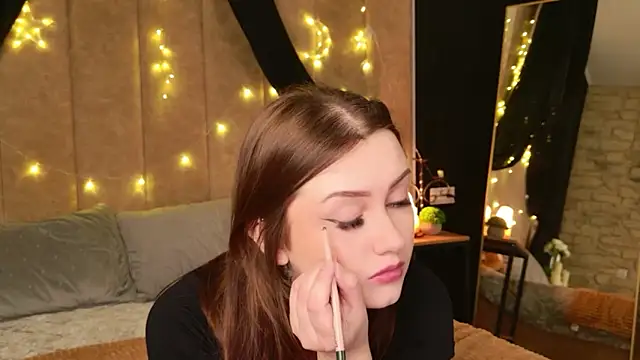 Kendra Parlow online show from 16, 2, 2026