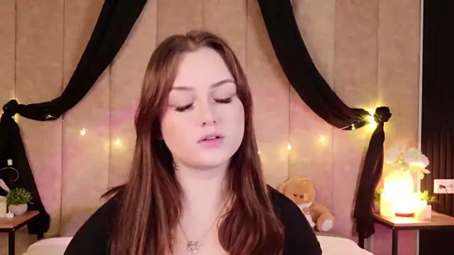 Kendra Parlow online show from 3, 10, 2025