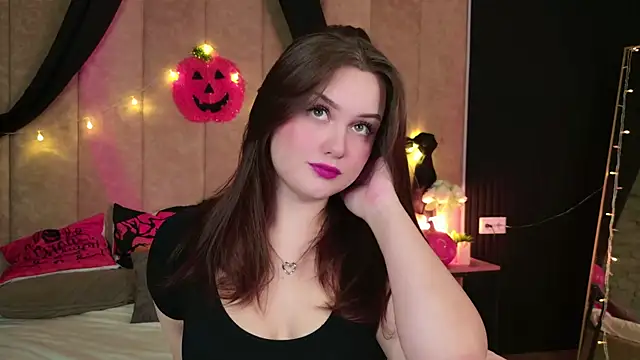 Kendra Parlow online show from 20, 10, 2025