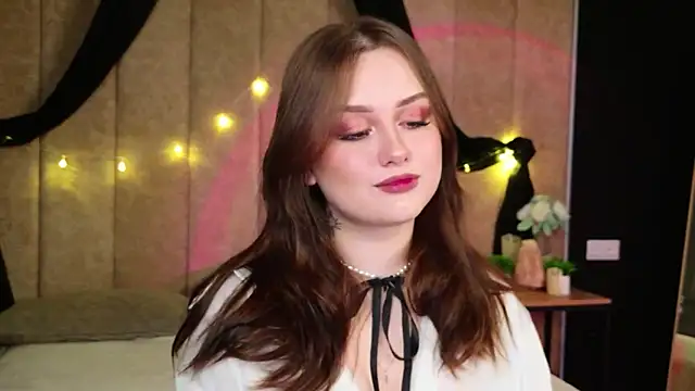 Kendra Parlow online show from 4, 11, 2025