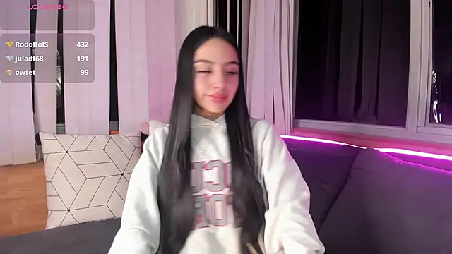 Snapshot of Daphne_chers chatting on 13, 2, 2026 Daphne chers online show from 13, 2, 2026