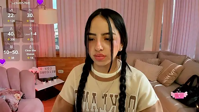 Daphne chers online show from 15, 2, 2025