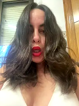 laarti online show from 2, 12, 2025