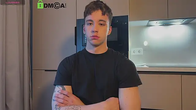 VincentSmith02 online show from 9, 4, 2026