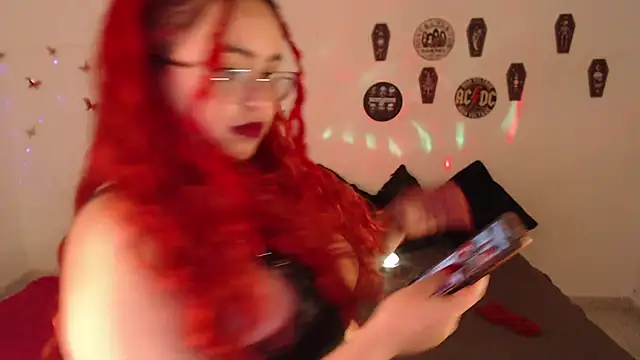 Snapshot of EstefyTabbo chatting on 10, 1, 2026 EstefyTabbo online show from 10, 1, 2026