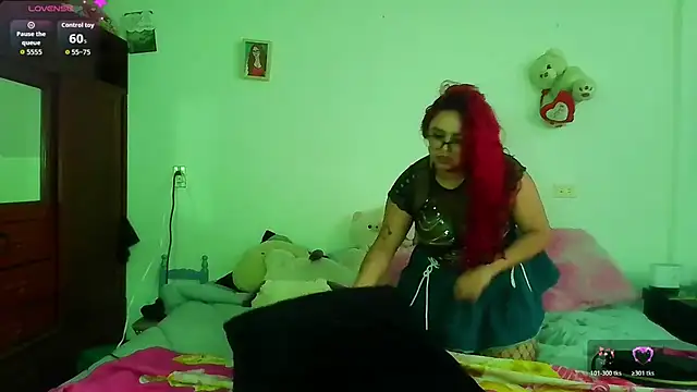 EstefyTabbo online show from 23, 5, 2026