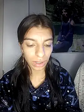 Ariell Kieran online show from 8, 10, 2025