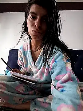 Ariell Kieran online show from 9, 3, 2025