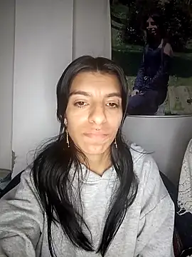 Ariell Kieran online show from 10, 10, 2025