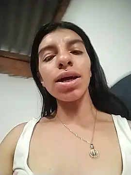 Snapshot of Ariell_Kieran chatting on 19, 6, 2026 Ariell Kieran online show from 19, 6, 2026