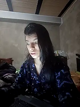 Ariell Kieran online show from 11, 10, 2025