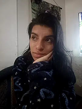 Ariell Kieran online show from 5, 10, 2025