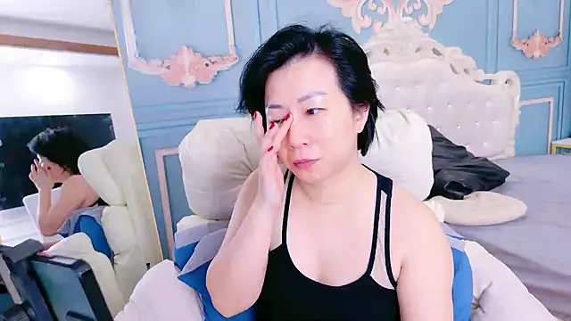 LucianaMe online show from 8, 11, 2025