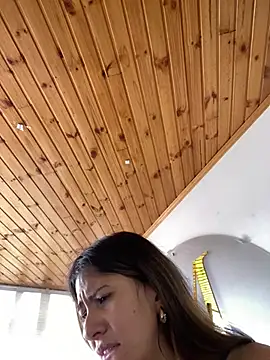 Snapshot of Andrea18_blonde chatting on 20, 3, 2025 Andrea18 blonde online show from 20, 3, 2025