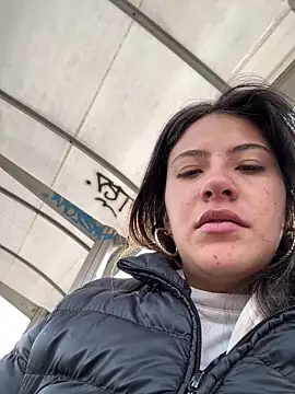 Snapshot of Andrea18_blonde chatting on 6, 10, 2025 Andrea18 blonde online show from 6, 10, 2025