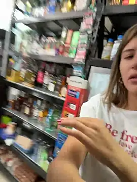 Andrea18 blonde online show from 9, 1, 2026