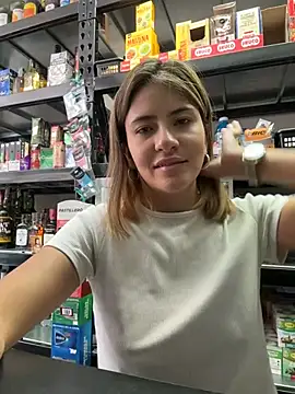 Andrea18 blonde online show from 17, 1, 2026