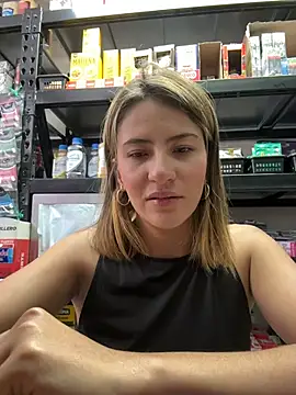 Andrea18 blonde online show from 11, 1, 2026