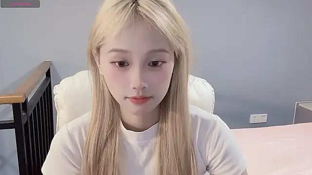 xunian71O online show from 14, 10, 2025