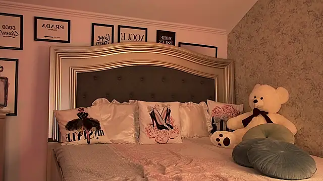 Amber Luna online show from 21, 11, 2025