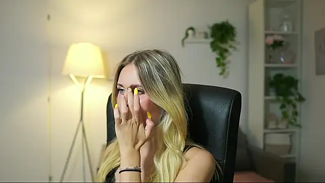 catecrago  online show from 9, 9, 2025