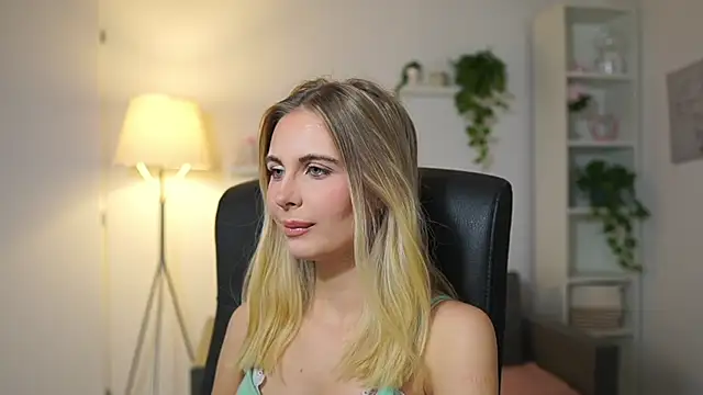 catecrago  online show from 3, 12, 2025