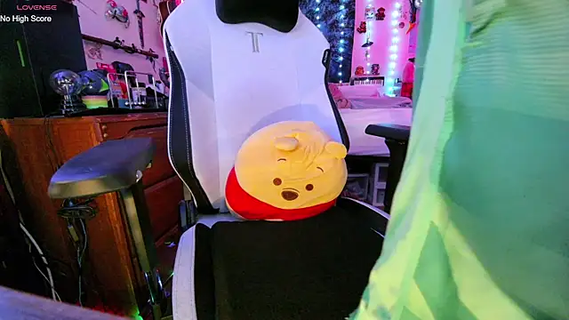 AaronSkeetman online show from 6, 6, 2026