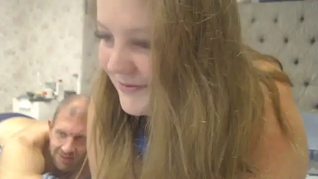 Lars-Lola online show from 15, 11, 2025