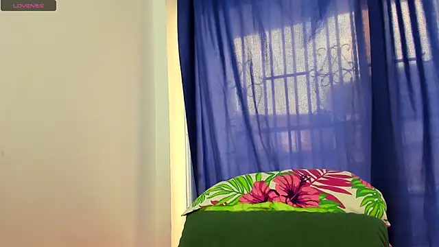 Karla Dior7 online show from 25, 10, 2025