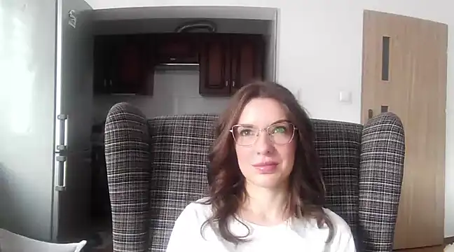 aurora lust online show from 10, 2, 2025