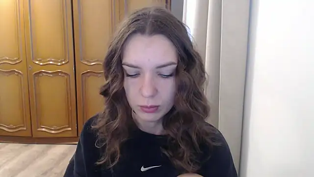 aurora lust online show from 29, 10, 2025