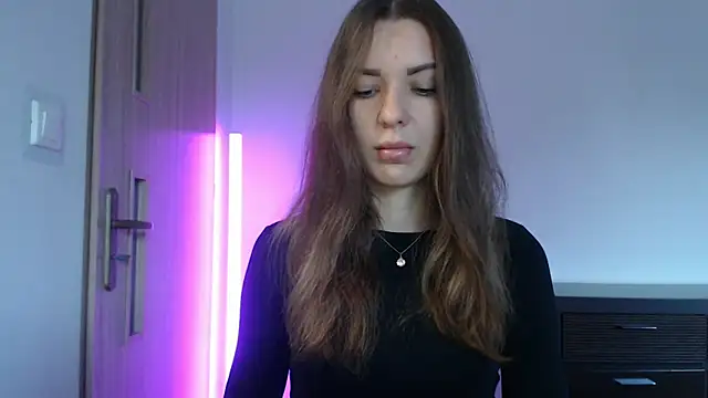 aurora lust online show from 11, 9, 2025