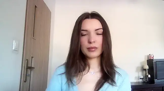 aurora lust online show from 17, 3, 2025