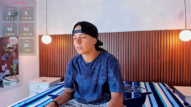 Liiam smith  online show from 2, 10, 2025